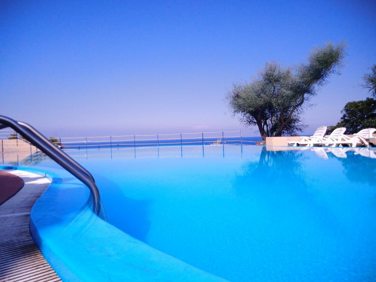 Iris House *